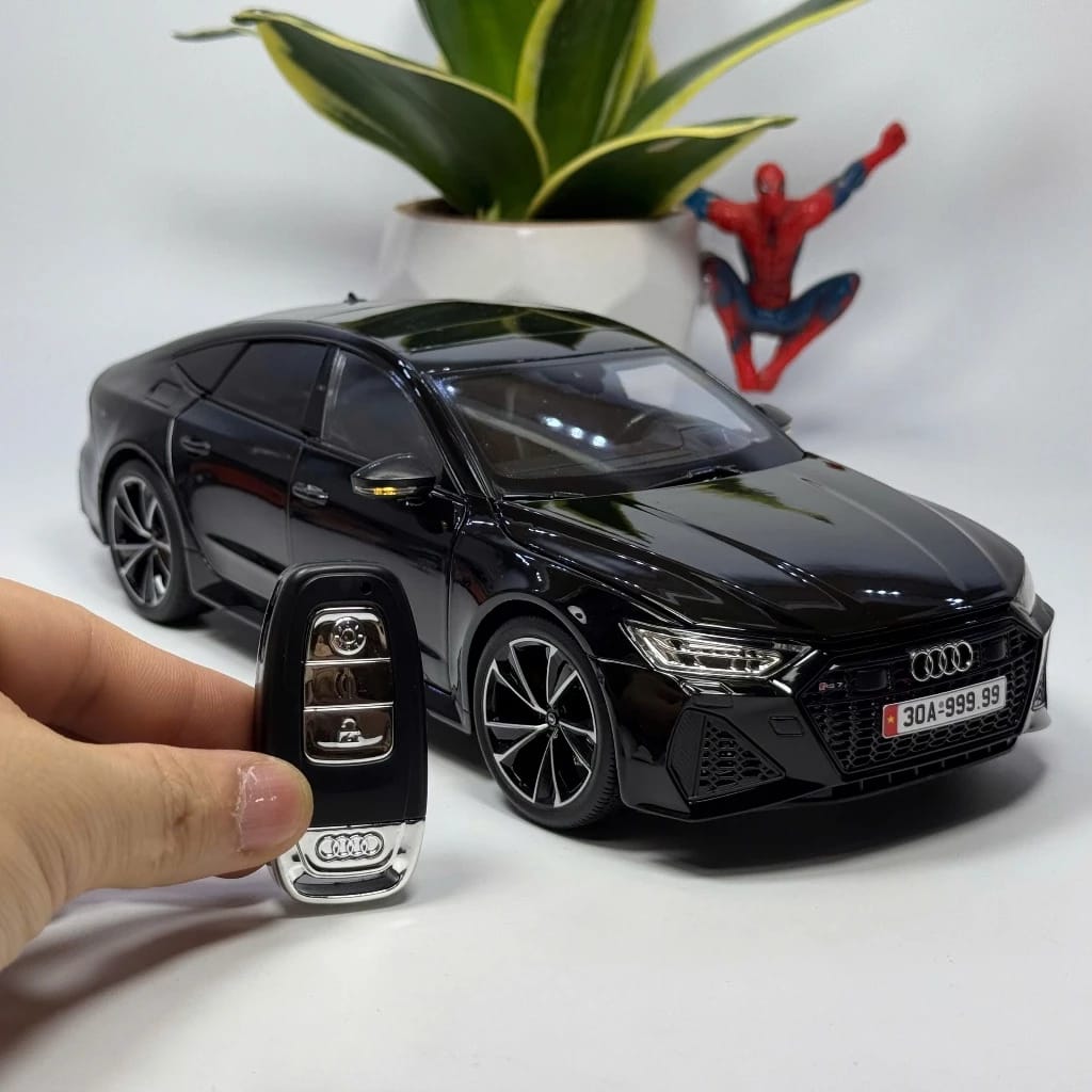 1:18 AUDI RS7 Diecast Metal Model Car - Remote Control