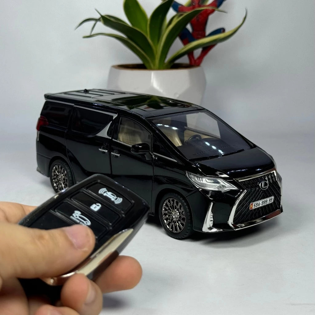 1:24 Lexus LM300 remote key MPV Alloy Car Model Diecast sound light