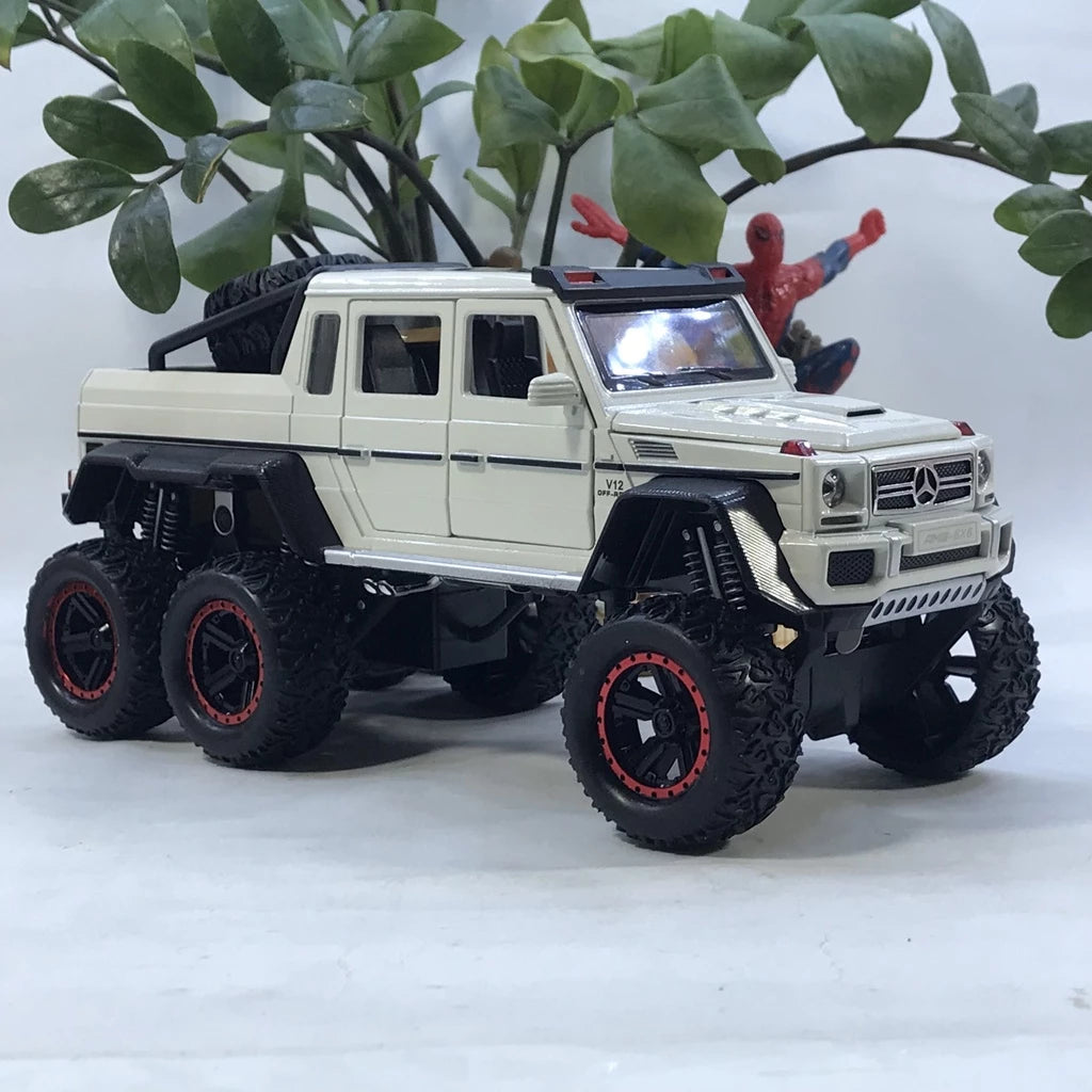 1:24 Mercedes Benz AMG G63 6x6 Large Off-road Vehicle SUV Alloy Model Car Diecast Simulation Sound Light Toys Car