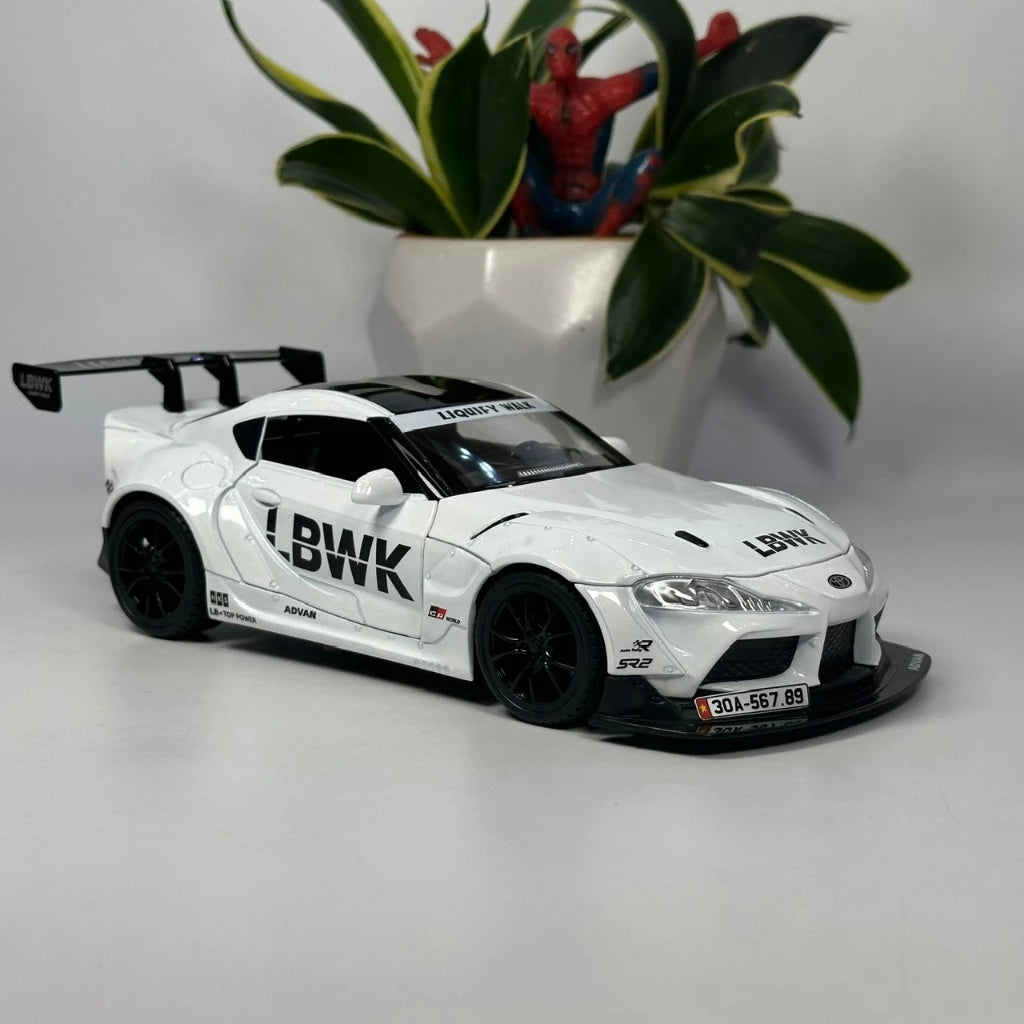 1:24 scale Diecast Toyota Supra metal model car