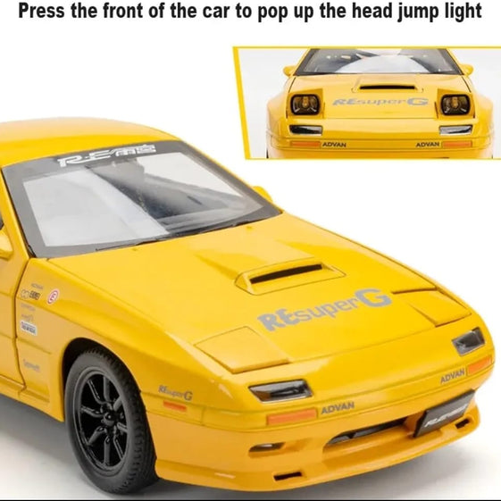 Mazda RX-7 1/24 Scale Diecast Model
