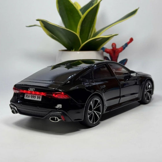 1:18 AUDI RS7 Diecast Metal Model Car - Remote Control