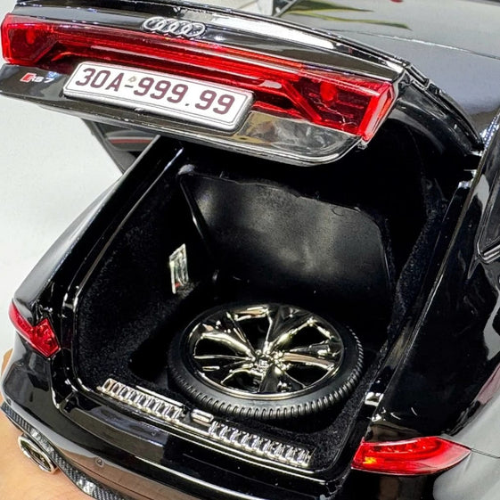 1:18 AUDI RS7 Diecast Metal Model Car - Remote Control