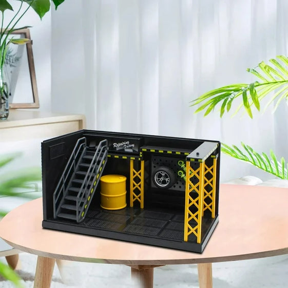 1:14 Diecast Bike Model With Parking Lot