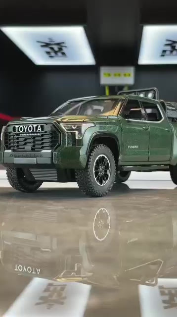 1/24 Tundra Alloy Pickup Car Model Diecast & Toy Metal Off-Road Vehicles Car Model Sound and Light Collection