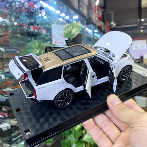 1:32 Land Rover Range Rover 2022 Diecast Alloy car model light & sound with stand