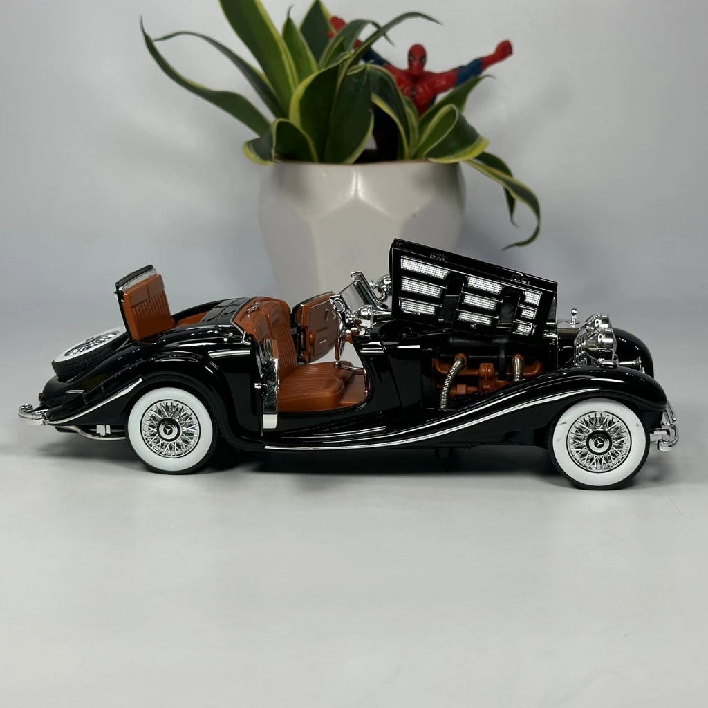 1:24 diecast  Vintage Retro Classic Alloy Car Model