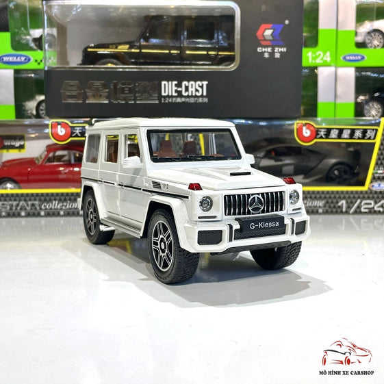 1:24 AMG mercedes benz G63 Diecast model alloy car light and sound all doors Openable