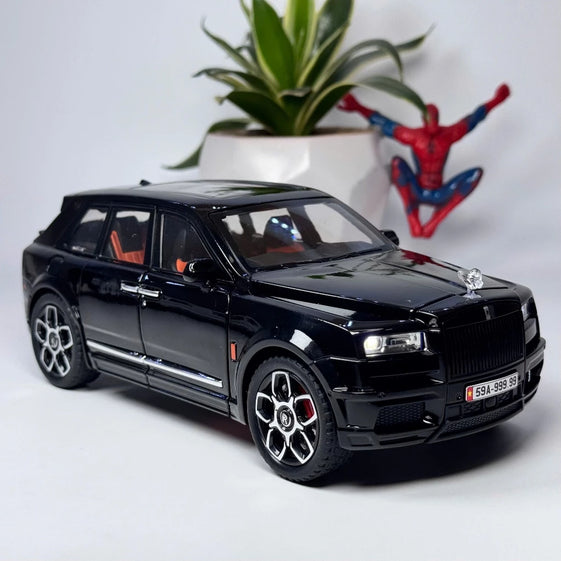 1:20 scale rolls royce Cullinan Diecast alloy model car