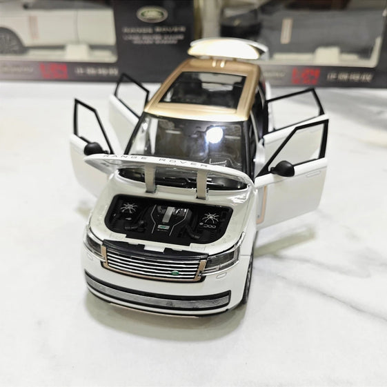 1:24 Land Rover SV2022 Model Car Toy Sound Light Miniature Models Shock Absorption Off Road Vehicles