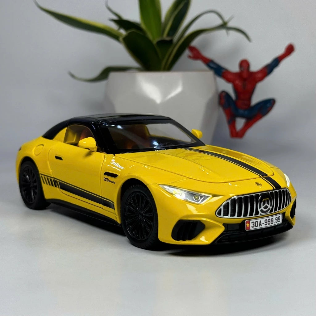 1:24 mercedes SL63 Diecast Alloy model car light and sound