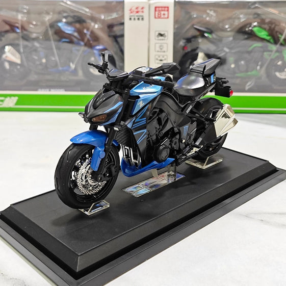 Kawasaki Z1000 model 1:12 scale large displacement model car with base and lights and sound