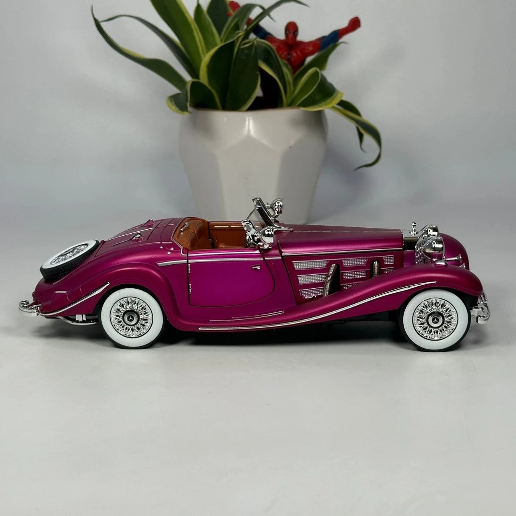 1:24 diecast  Vintage Retro Classic Alloy Car Model