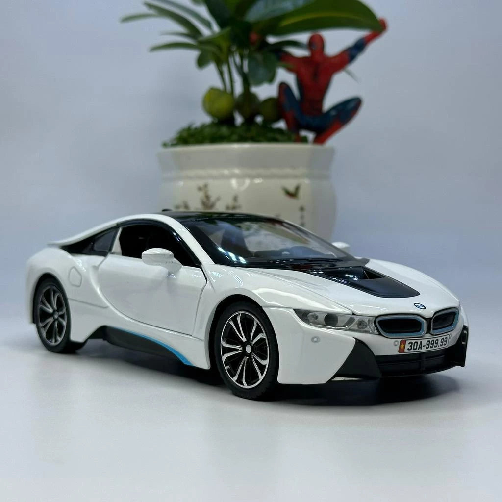 1:24 BMW I8 diecast alloy model car light and sound door Openable