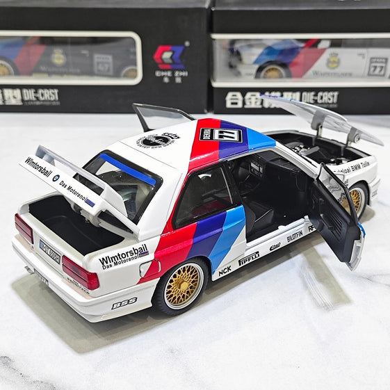 1:24 Alloy Diecast M3 760Li Toys Model Miniature Cars Rubber Tires with Light Sound Wheels Turned Vehicles