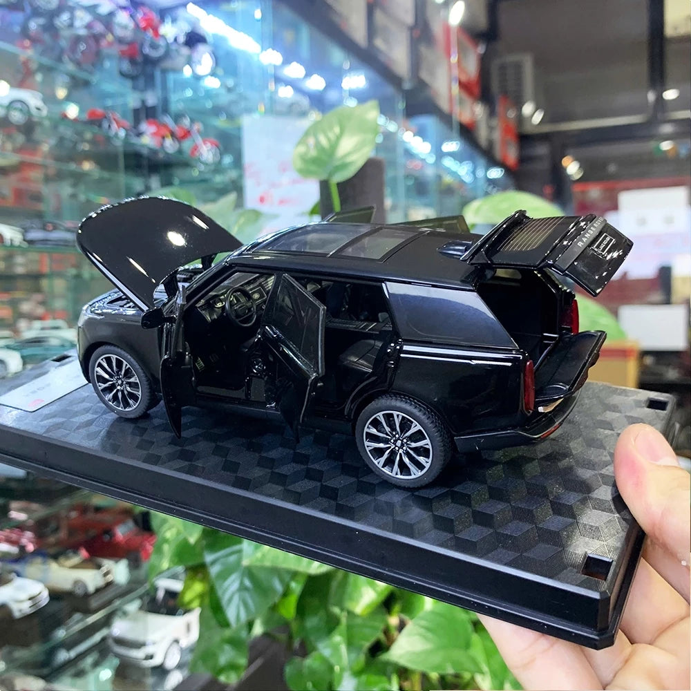 1:32 Land Rover Range Rover 2022 Diecast Alloy car model light & sound with stand