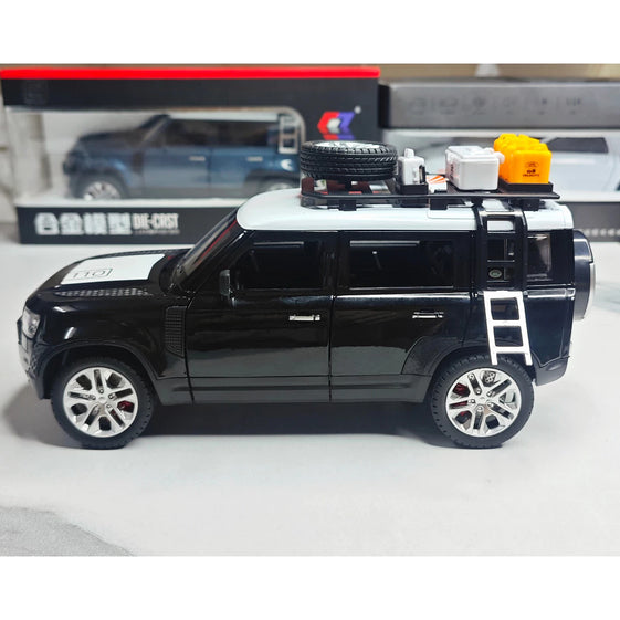 1:24 Land Rover Defender With Tools Alloy Diecasts & Toy Vehicles Toy Car Model Sound and light Collection