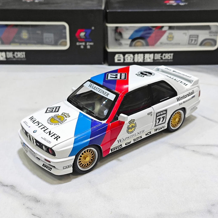 1:24 Alloy Diecast M3 760Li Toys Model Miniature Cars Rubber Tires with Light Sound Wheels Turned Vehicles