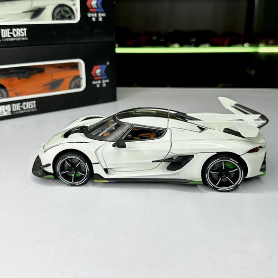 1:24 Diecast  Jesko alloy car model light and sound