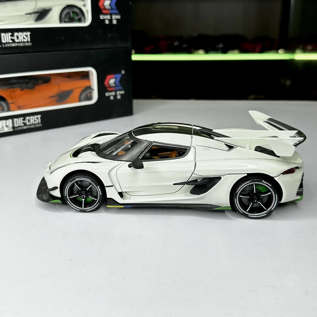 1:24 Diecast  Jesko alloy car model light and sound
