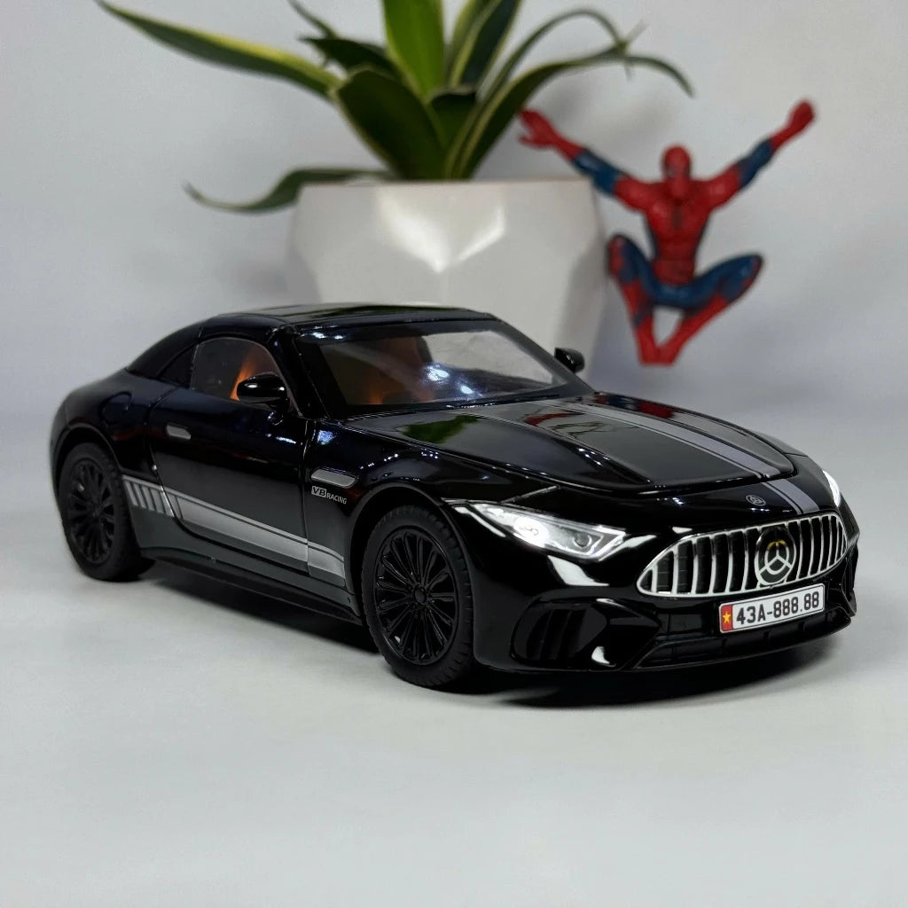 1:24 mercedes SL63 Diecast Alloy model car light and sound