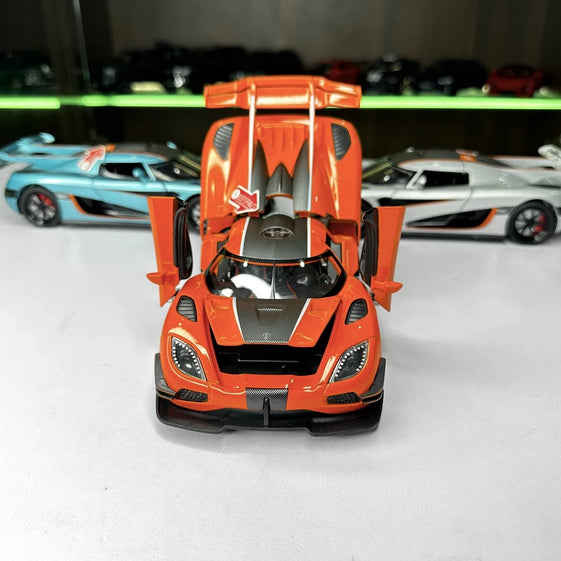 1:24 scale Koenigsegg One:1 supercar model with lights and sound, Newao brand,