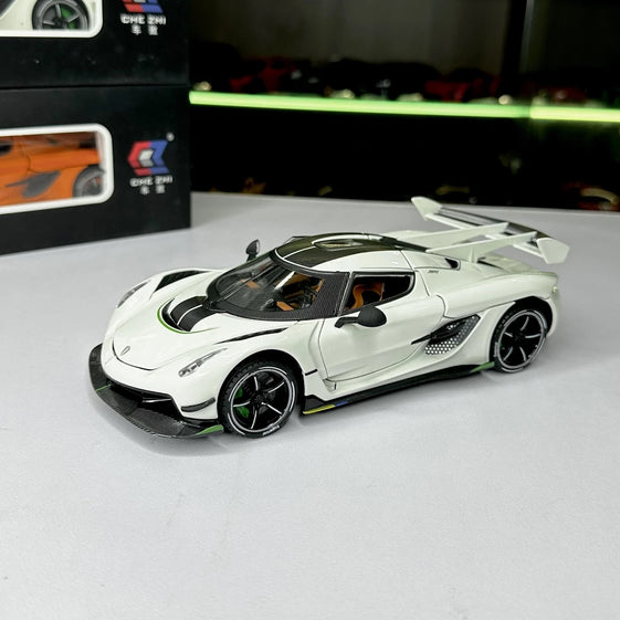 1:24 Diecast  Jesko alloy car model light and sound
