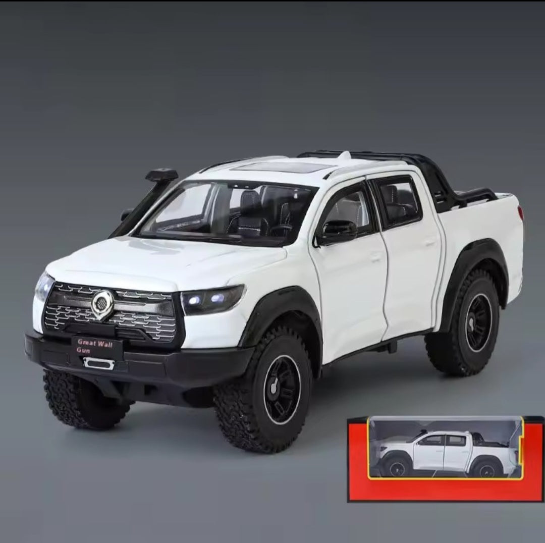 1:24 GWM POER Vanguard Pickup Alloy Car Model Diecast Metal Off-road Vehicles Car Model Simulation Sound and Light