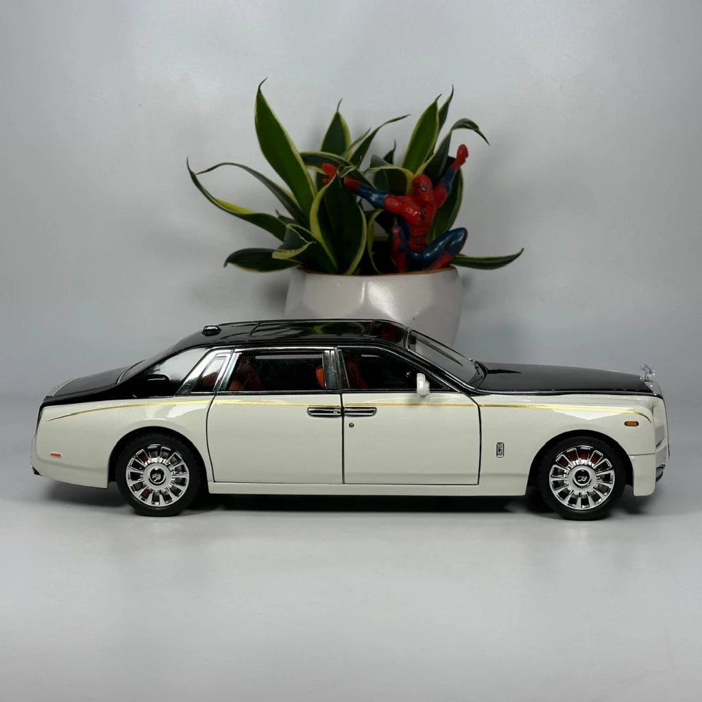 1:18 Rolls Royce Phantom luxury car alloy diecast metal model sound and light pullback car