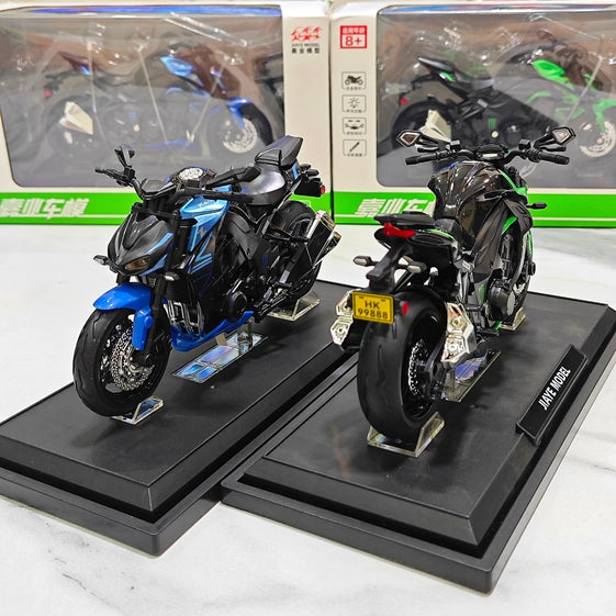 Kawasaki Z1000 model 1:12 scale large displacement model car with base and lights and sound