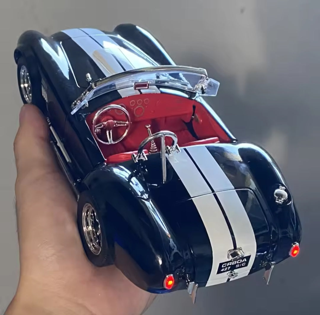 1:24 NEW Ford Shelby Cobra 427 Alloy Scale Car Model Diecast Metal Sound＆Light Children Toy Car Vehicles Gifts