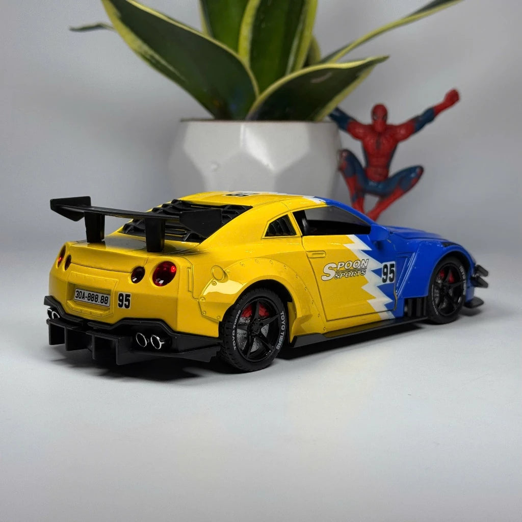 1:24 NISSAN GTR R35 DIECAST ALLOY MODEL CAR WITH SMOKE FUNCTIONS LIGHT AND SOUND DOORS OPENABLE