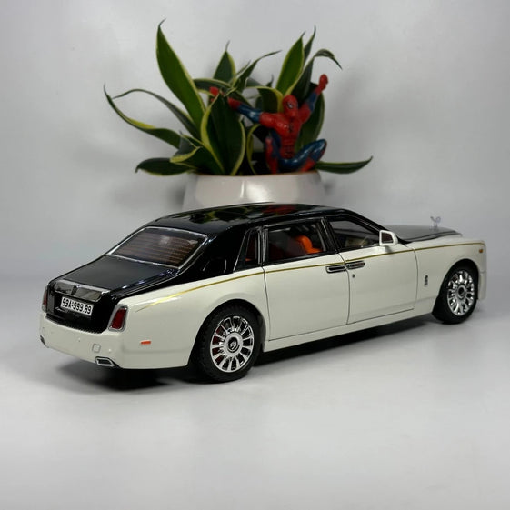 1:18 Rolls Royce Phantom luxury car alloy diecast metal model sound and light pullback car