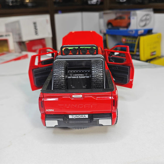 1/24 Tundra Alloy Pickup Car Model Diecast & Toy Metal Off-Road Vehicles Car Model Sound and Light Collection