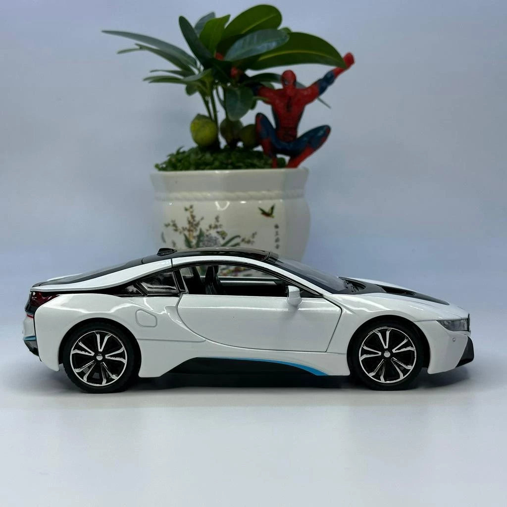 1:24 BMW I8 diecast alloy model car light and sound door Openable