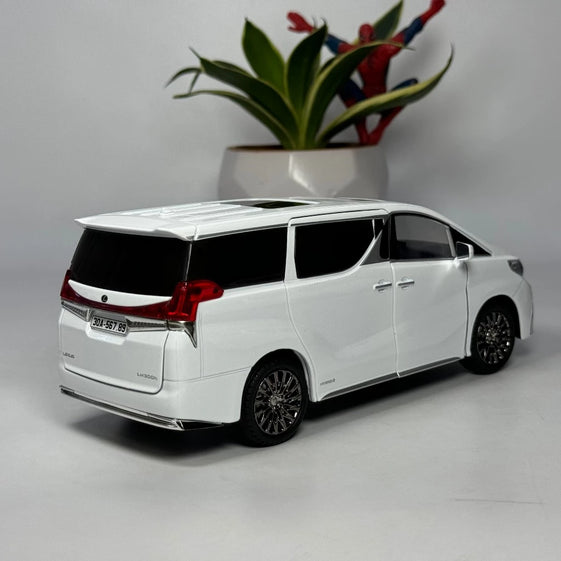 1:24 Lexus LM300 remote key MPV Alloy Car Model Diecast sound light