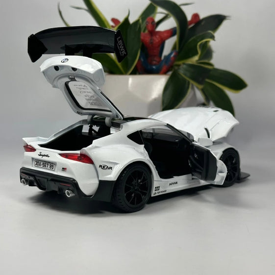 1:24 scale Diecast Toyota Supra metal model car