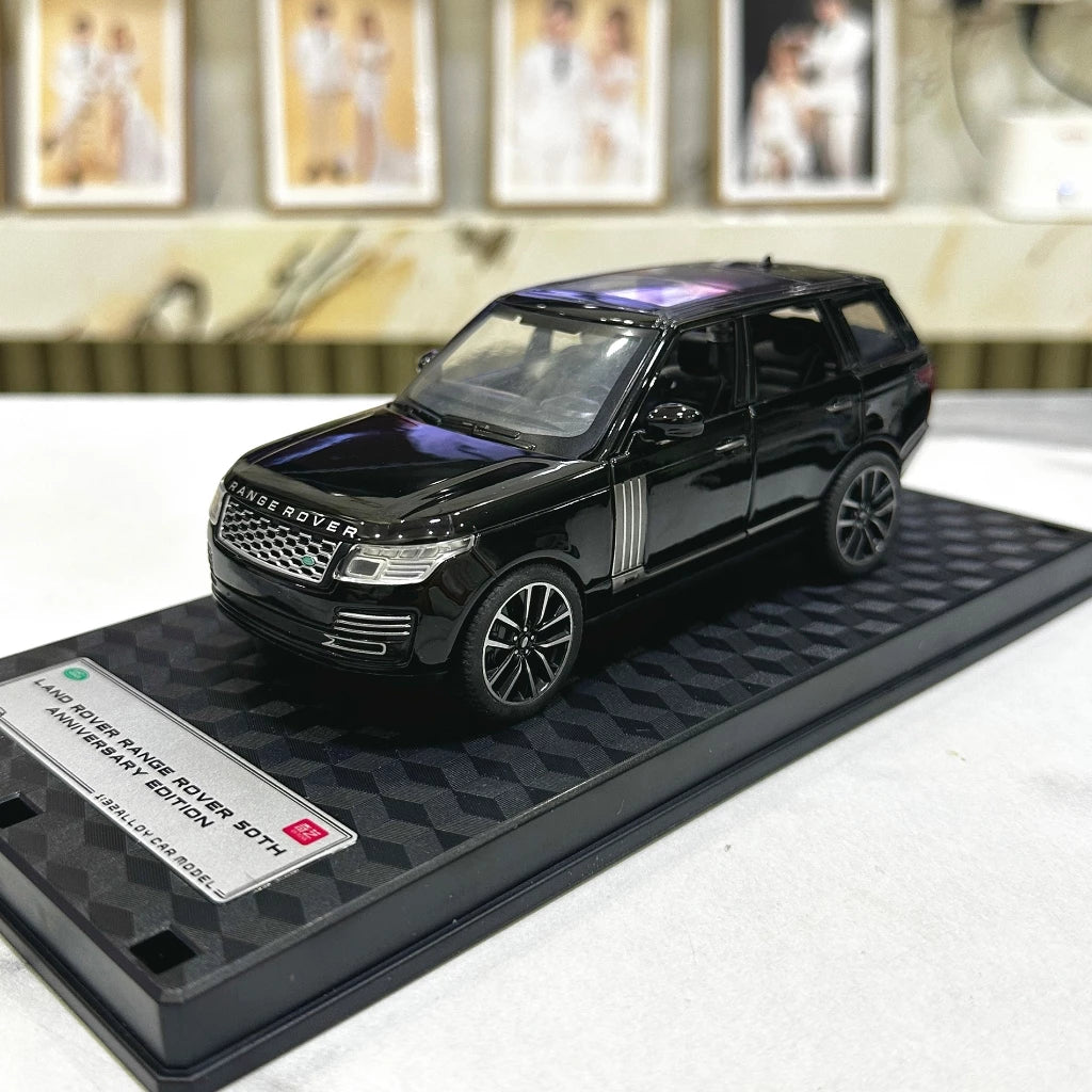 1:32 Land Rover Range Rover 2022 Diecast Alloy car model light & sound with stand