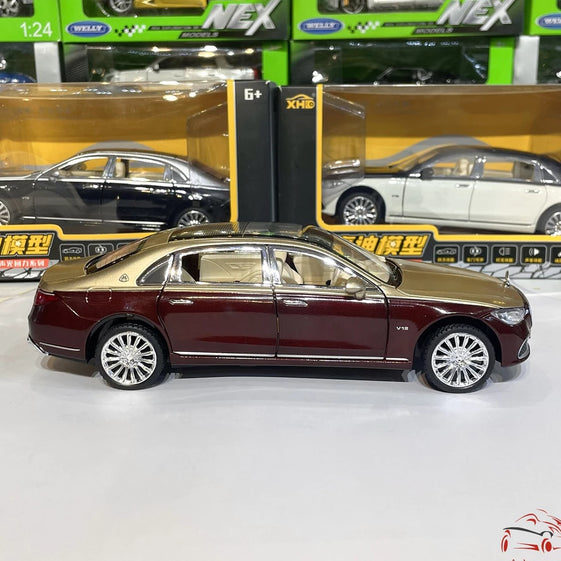 1:24 Mercedes-Benz S680 Alloy Car Model Sound And Light Pull Back Toy Car Die-Cast Boys Collection Decoration Gift
