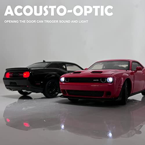 Dodge Challenger SRT® Hellcat Diecast Model 1:24