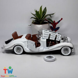 1:18 Scale Vintage Diecast Alloy Car