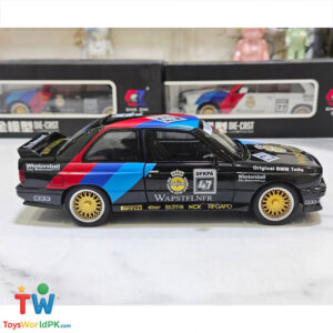 1:24 BMW M3 760Li Alloy Diecast Model Car
