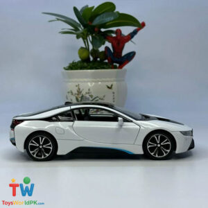 1:24 BMW i8 Diecast Alloy Model Car