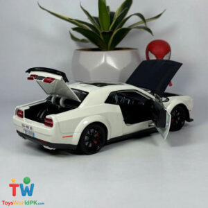 1:24 Dodge Challenger Diecast Alloy Model Car