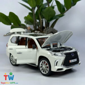 1:24 Lexus LX570 Diecast Alloy Model Car