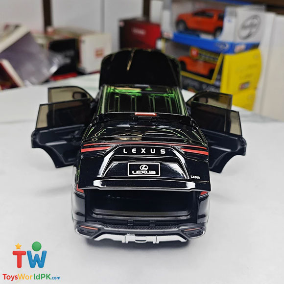 1:24 Lexus LX600 Diecast Alloy Model Car